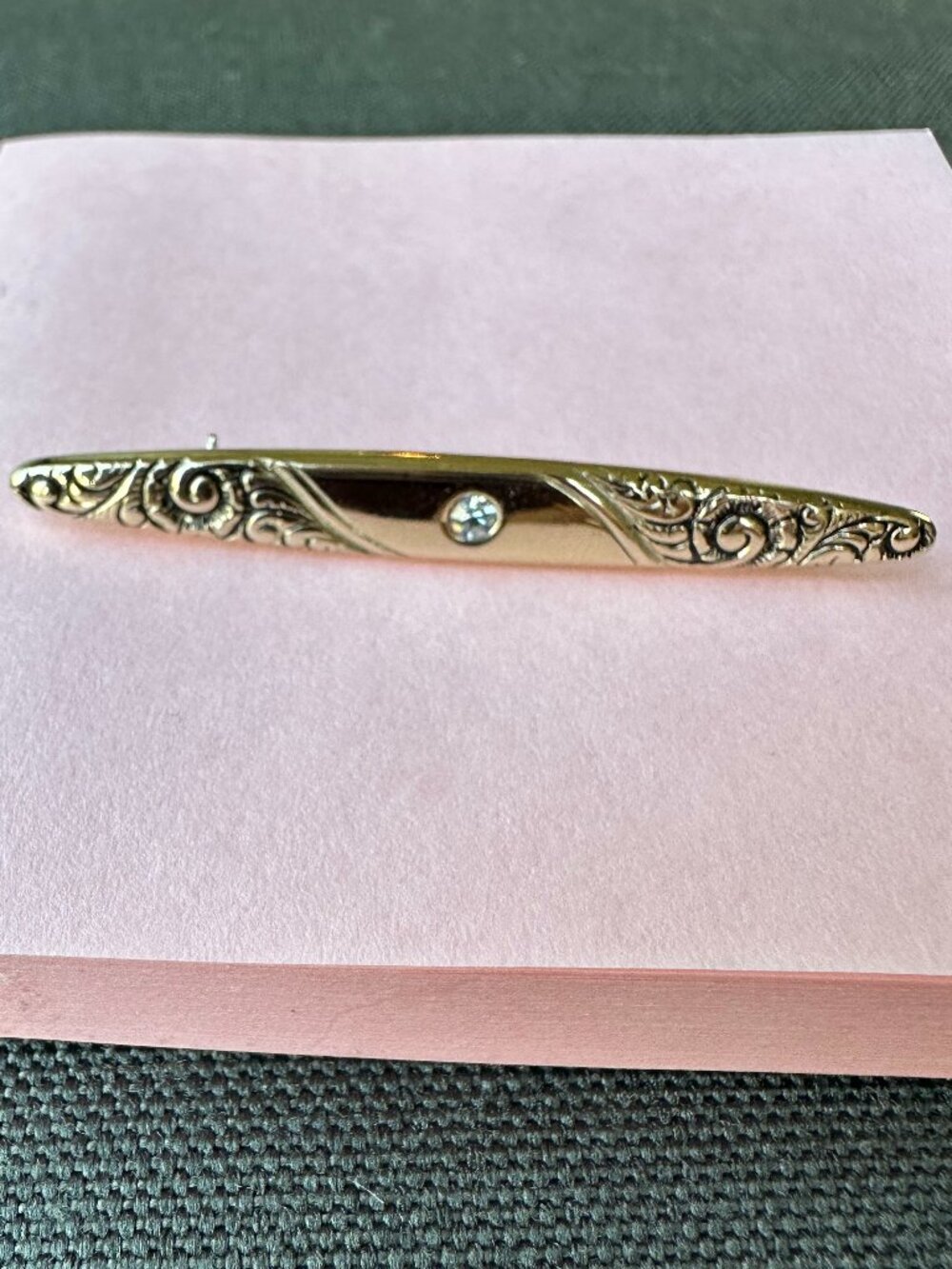 Vintage Avon Gold Tone Bar Brooch Clear Glass Crystal Ornate Scroll Pin 2.5”